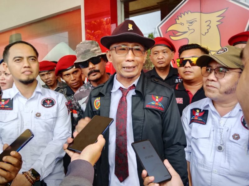 Kades Jatiserang, Tirta Wirahman Siap Dampingi Karna Sobahi Pilkada 2024 melalui Partai Gerindra