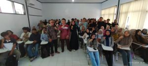 Dede Farhan Aulawi Beri Kuliah Umum How to be THE GREAT LEADER di Fakultas Ekonomi Universitas Wiralodra Indramayu