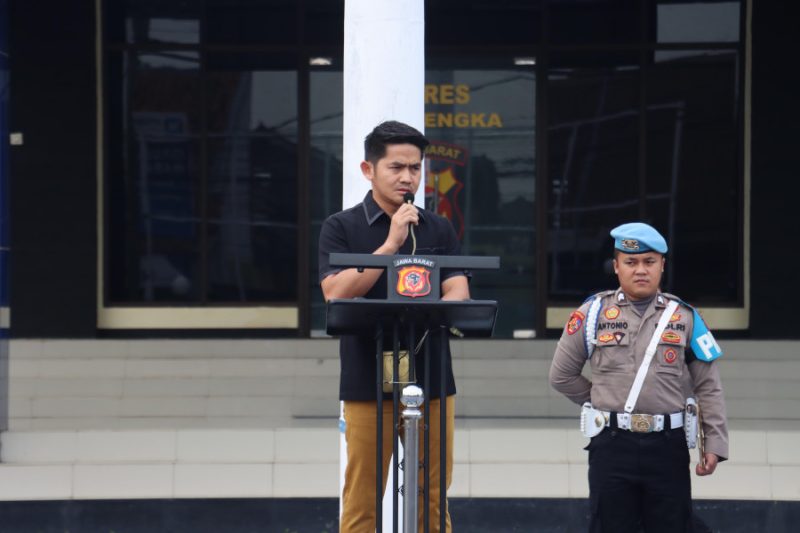 Kasat Reskrim Polres Majalengka, AKP Tito Witular Pimpin Apel Pagi Sekaligus Pamit Tugas Ke Polda Jabar