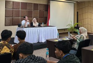 Dede Farhan Aulawi Bicara  ‘Menjawab Tantangan Kesehatan di Era Disrupsi