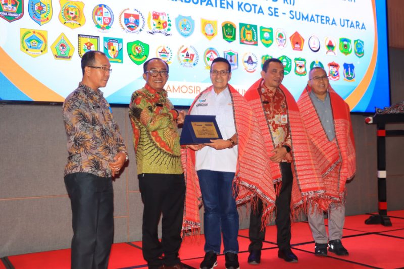 Wakil Bupati Samosir Buka Sosialisasi dan  Bimtek Implementasi SIPD-RI untuk Pemerintah Provinsi, Kabupaten/Kota se-Sumatera Utara